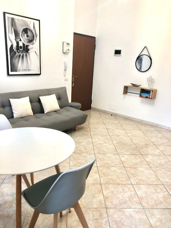 Casa Sir Oliver Apartment Bollate Exterior photo